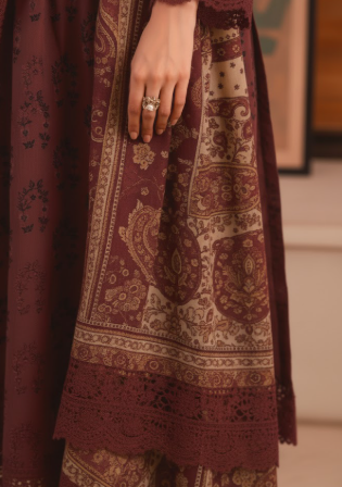 3 PIECE UNSTITCHED KHADDAR DIGITAL PRINTED SUIT (CARNELIAN)